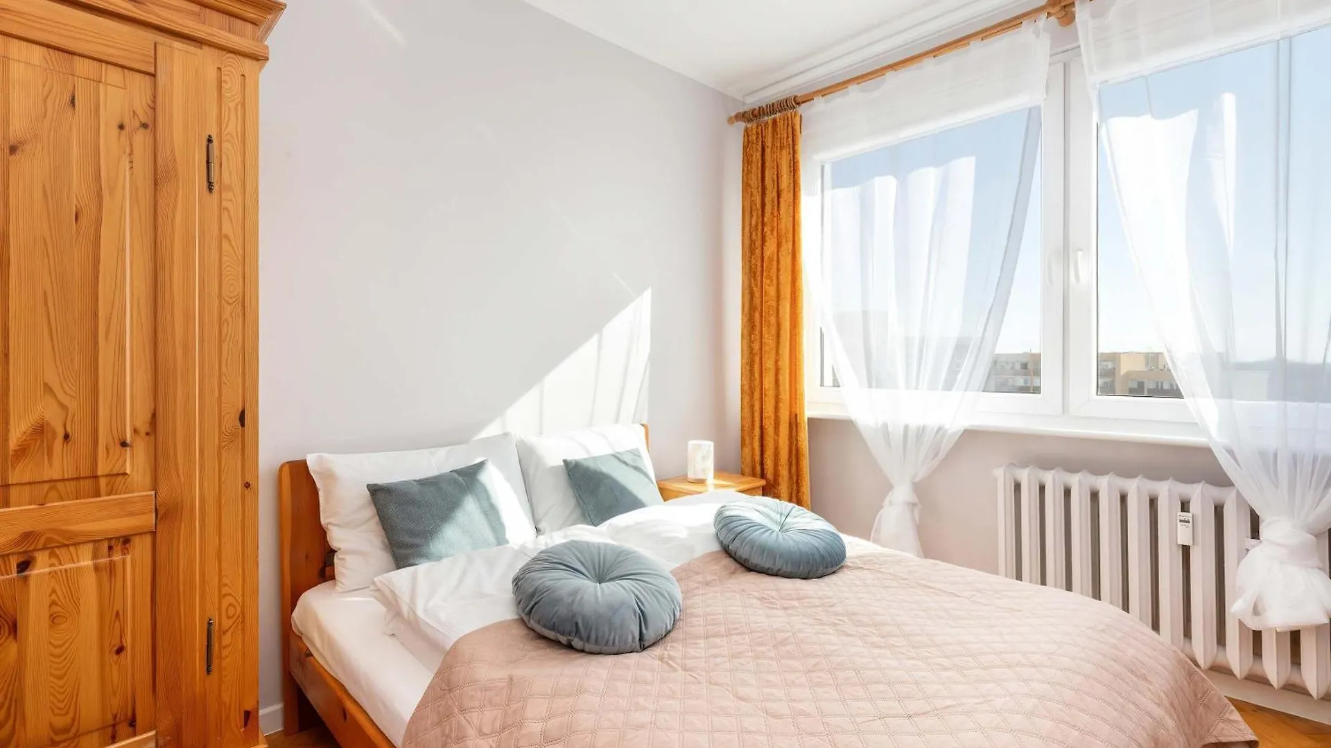 Spacious Apartment Burzynskiego In Gdansk With Parking By Noclegi Renters 0*,